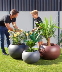 Roto Kunststoff-Pflanztopf Swing, Bauchig -Wurzel Herz Verkaufsgeschäft 4142618 WE MO 001 RotoTopfSwingHellgrau